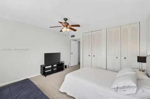 $360,000 | 3210 Southeast 10th Street, Unit 6B, Pompano Beach, FL 33062