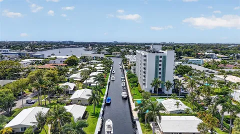 $360,000 | 3210 Southeast 10th Street, Unit 6B, Pompano Beach, FL 33062