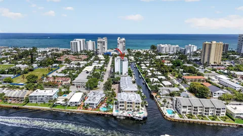 $360,000 | 3210 Southeast 10th Street, Unit 6B, Pompano Beach, FL 33062