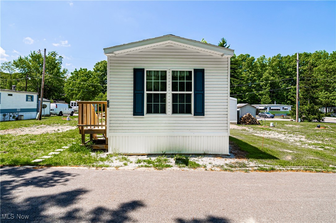 8323 Eagle Road, Unit 42 Willoughby, OH 44094 - Photo 4 of 23