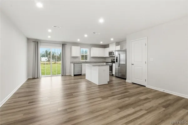$279,900 | 108 South Drive, West Seneca, NY 14218