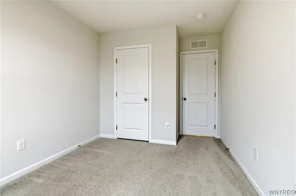 $279,900 | 108 South Drive, West Seneca, NY 14218