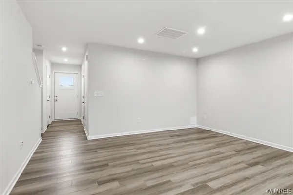 $279,900 | 108 South Drive, West Seneca, NY 14218