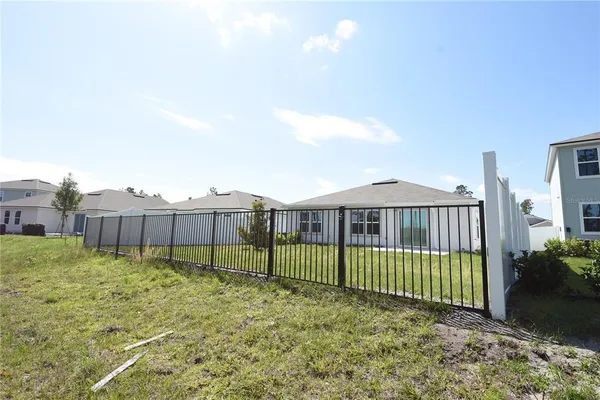 $2,400 | 9 Springwood Drive, Palm Coast, FL 32137