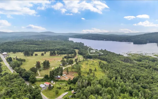 $134,900 | 29 Map Road, Wilton, ME 04294