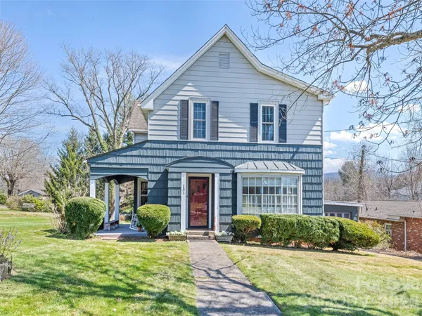 $523,000 | 151 Hampton Heights Road, Canton, NC 28716