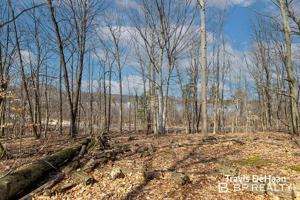 $134,700 | 9310 Benjamin Drive, Newaygo, MI 49337