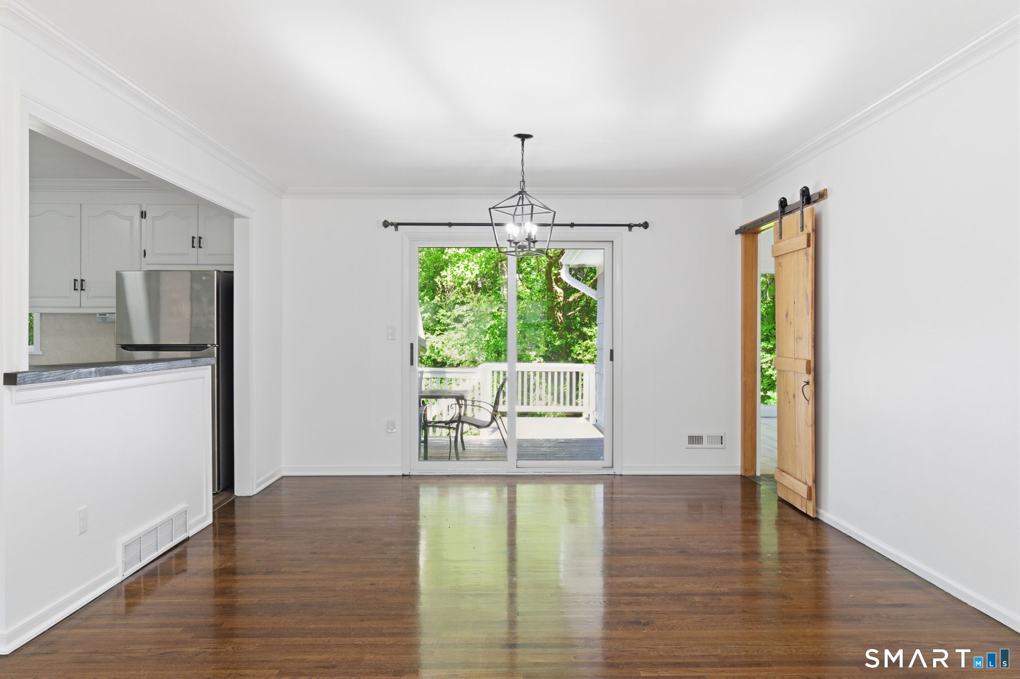417 Moose Hill Road Monroe, CT 06468 - Photo 4 of 25