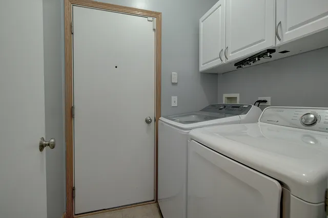 $399,000 | 7652 Scarlett Oak Drive, Plainfield, IL 60586