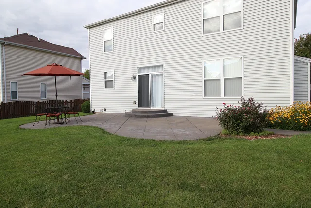 $399,000 | 7652 Scarlett Oak Drive, Plainfield, IL 60586