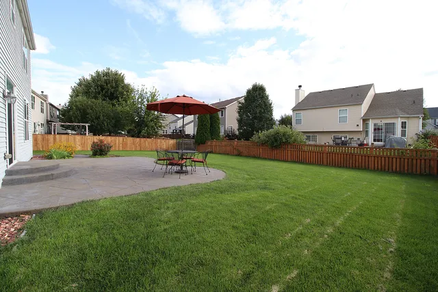 $399,000 | 7652 Scarlett Oak Drive, Plainfield, IL 60586