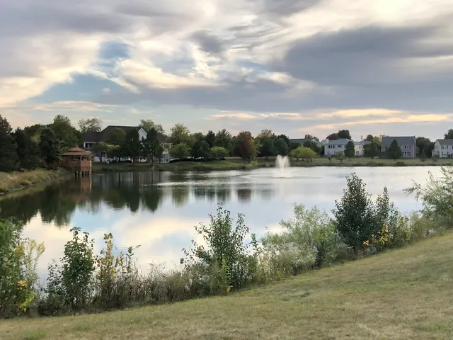 $399,000 | 7652 Scarlett Oak Drive, Plainfield, IL 60586