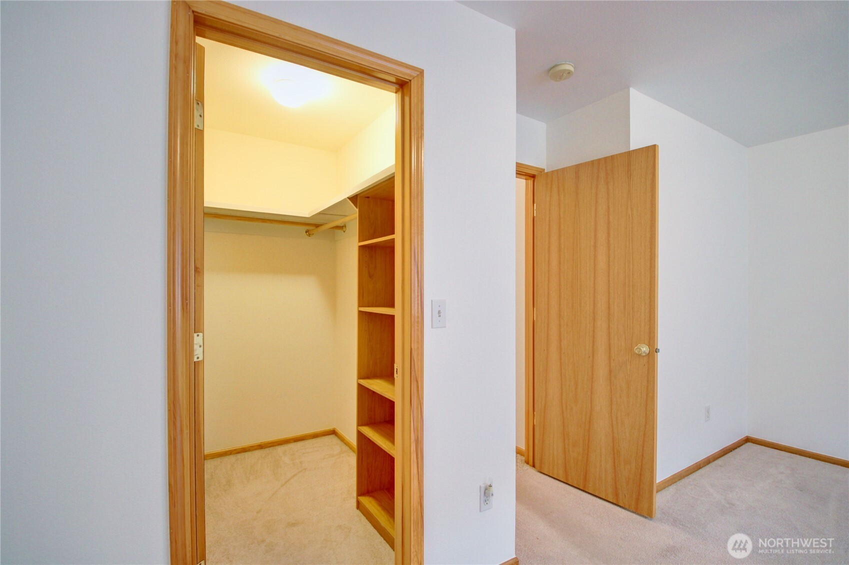 1072 Sinclair Way, Unit 56 Burlington, WA 98233 - Photo 17 of 29 a view of front door