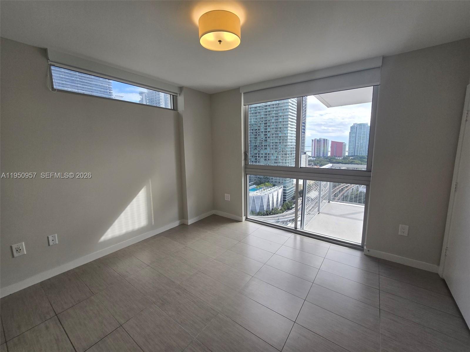 117 Southwest 10th Street, Unit 2209 Miami, FL 33130 - Photo 15 of 25