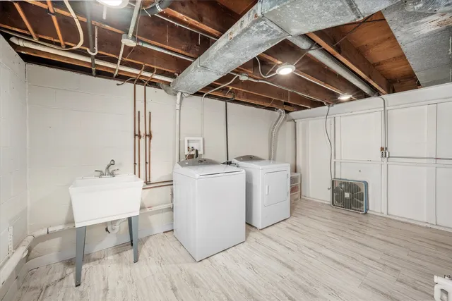 $360,000 | 1212 Grandview Avenue, Lockport, IL 60441