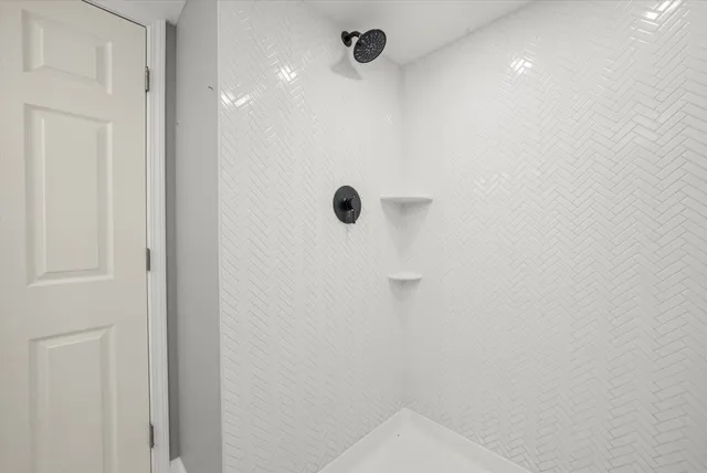 $360,000 | 1212 Grandview Avenue, Lockport, IL 60441