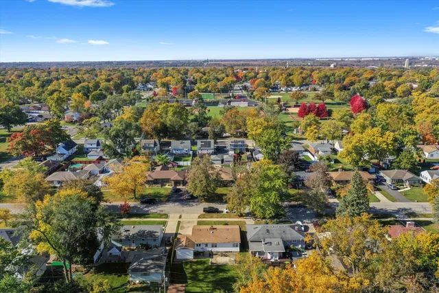 $360,000 | 1212 Grandview Avenue, Lockport, IL 60441