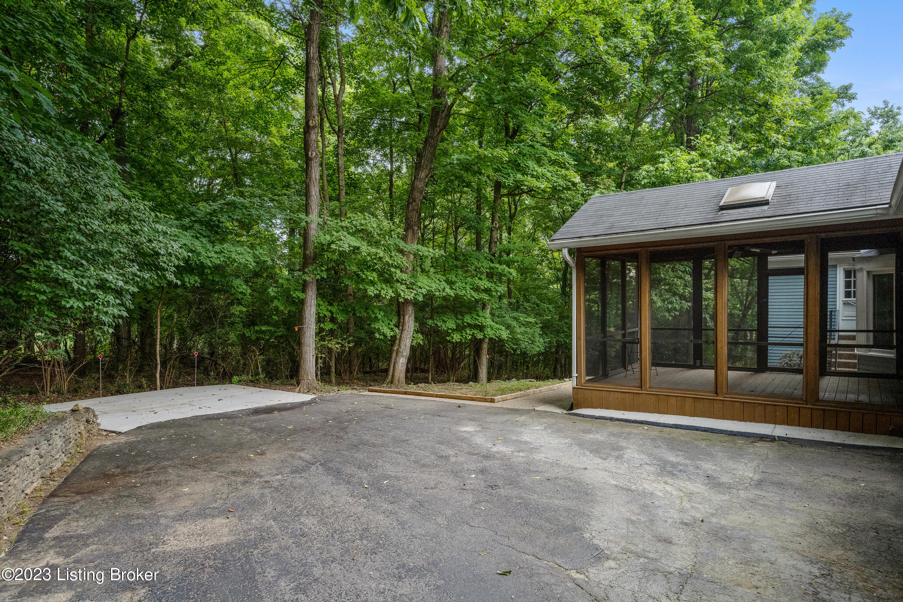 3801 Stockridge Road Louisville, KY 40241 - Photo 50 of 50 3801 Stockridge Rd-49