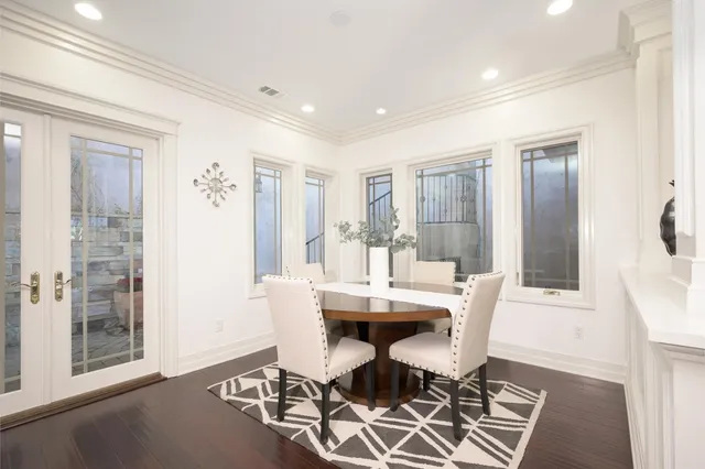 $6,488,000 | 780 South El Monte Avenue, Los Altos, CA 94022