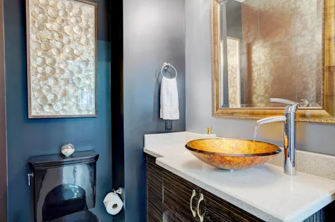 $6,488,000 | 780 South El Monte Avenue, Los Altos, CA 94022