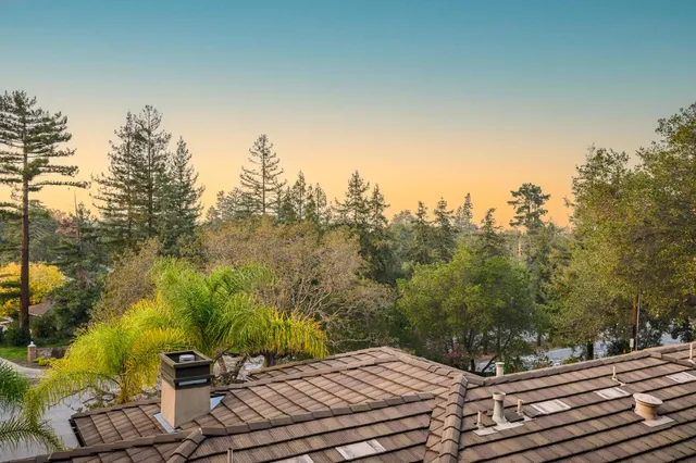 $6,488,000 | 780 South El Monte Avenue, Los Altos, CA 94022