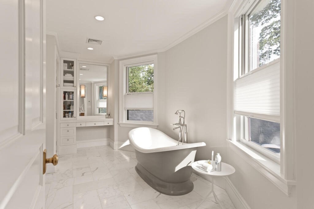 4 Eliot Road Lexington, MA 02421 - Photo 16 of 41 Gallery Image 16