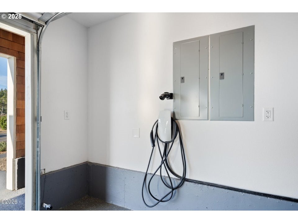 415 Fall Creek Drive Oceanside, OR 97141 - Photo 41 of 48