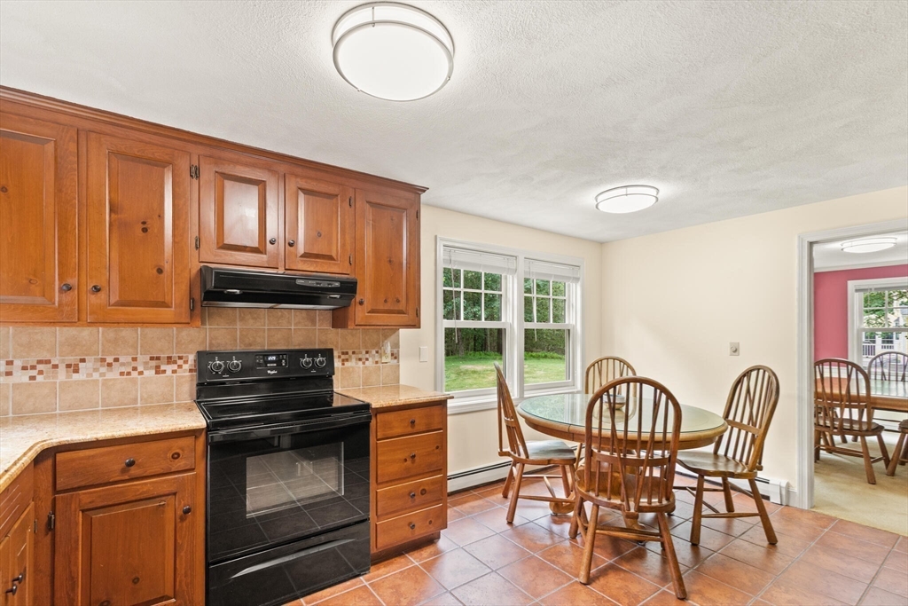 35 Willowdale Road Topsfield, MA 01983 - Photo 13 of 41 Gallery Image 13