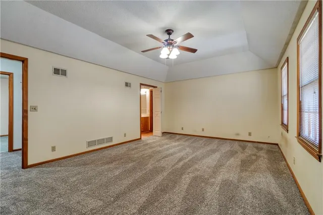 $425,000 | 12201 Carter Street, Overland Park, KS 66213