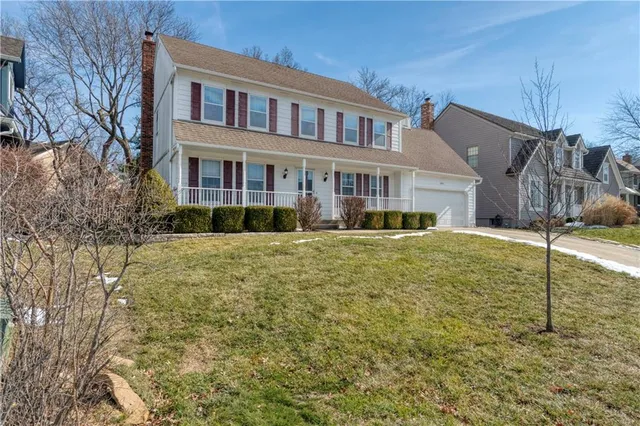 $425,000 | 12201 Carter Street, Overland Park, KS 66213