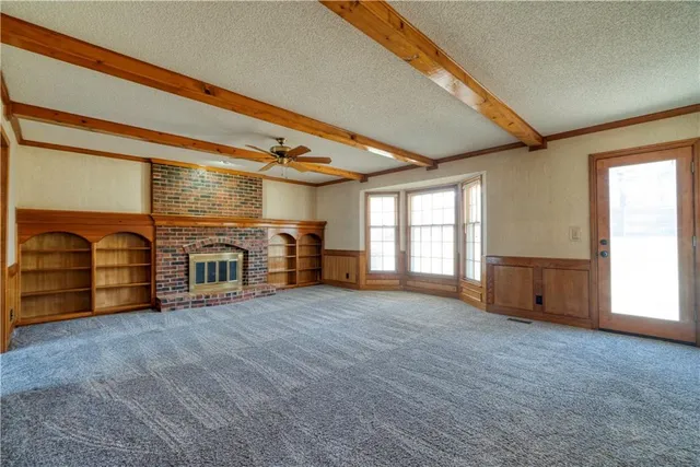 $425,000 | 12201 Carter Street, Overland Park, KS 66213