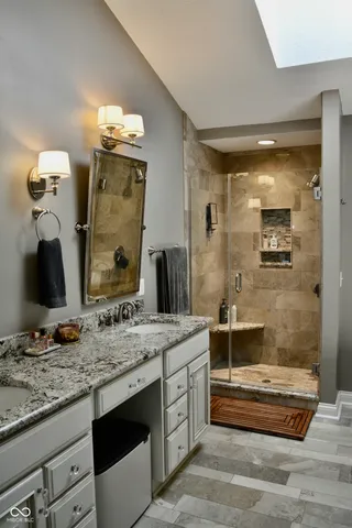 $724,999 | 6862 Riverside Way, Fishers, IN 46038