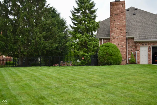 $724,999 | 6862 Riverside Way, Fishers, IN 46038