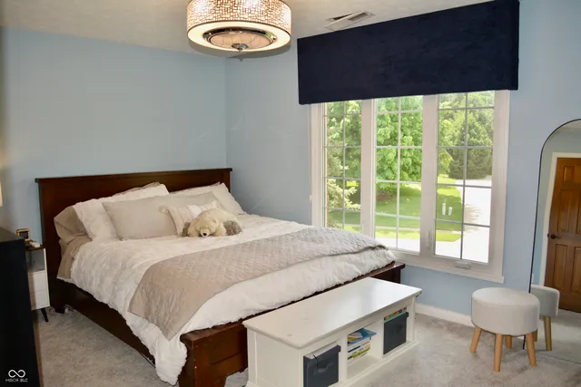 $724,999 | 6862 Riverside Way, Fishers, IN 46038