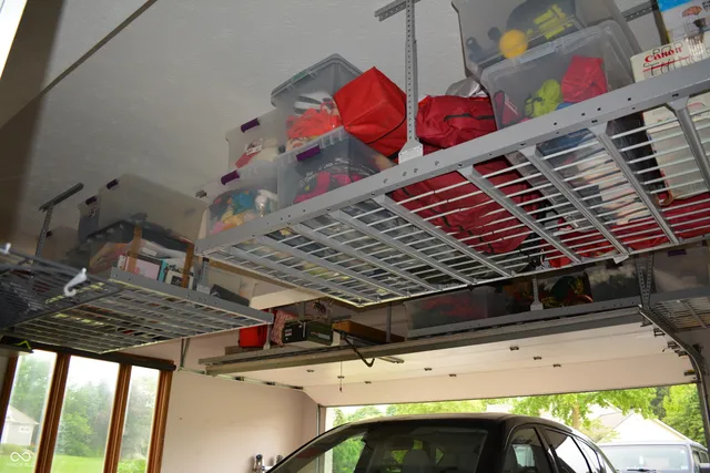 $724,999 | 6862 Riverside Way, Fishers, IN 46038