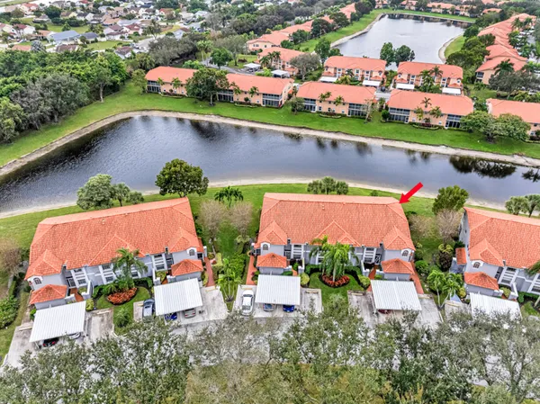 $314,000 | 7023 Summer Tree Drive, Unit 202, Boynton Beach, FL 33437