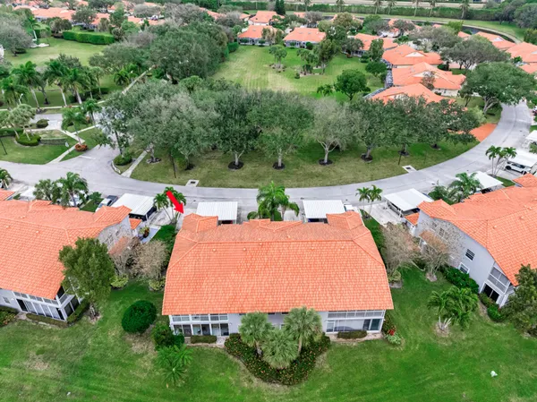 $314,000 | 7023 Summer Tree Drive, Unit 202, Boynton Beach, FL 33437