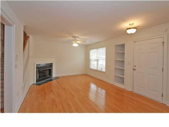 1545 Ashley River Road, Unit 1D Charleston, SC 29407 - Photo 3 of 23 FAMILY ROOM II