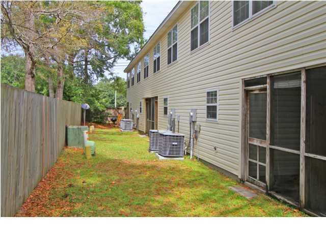 1545 Ashley River Road, Unit 1D Charleston, SC 29407 - Photo 23 of 23 BACK YARD