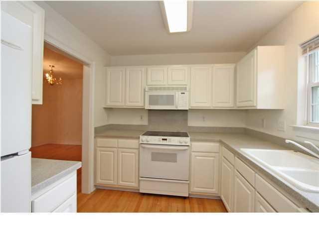 1545 Ashley River Road, Unit 1D Charleston, SC 29407 - Photo 8 of 23 KITCHEN III