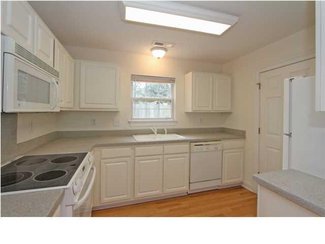 1545 Ashley River Road, Unit 1D Charleston, SC 29407 - Photo 9 of 23 KITCHEN IV