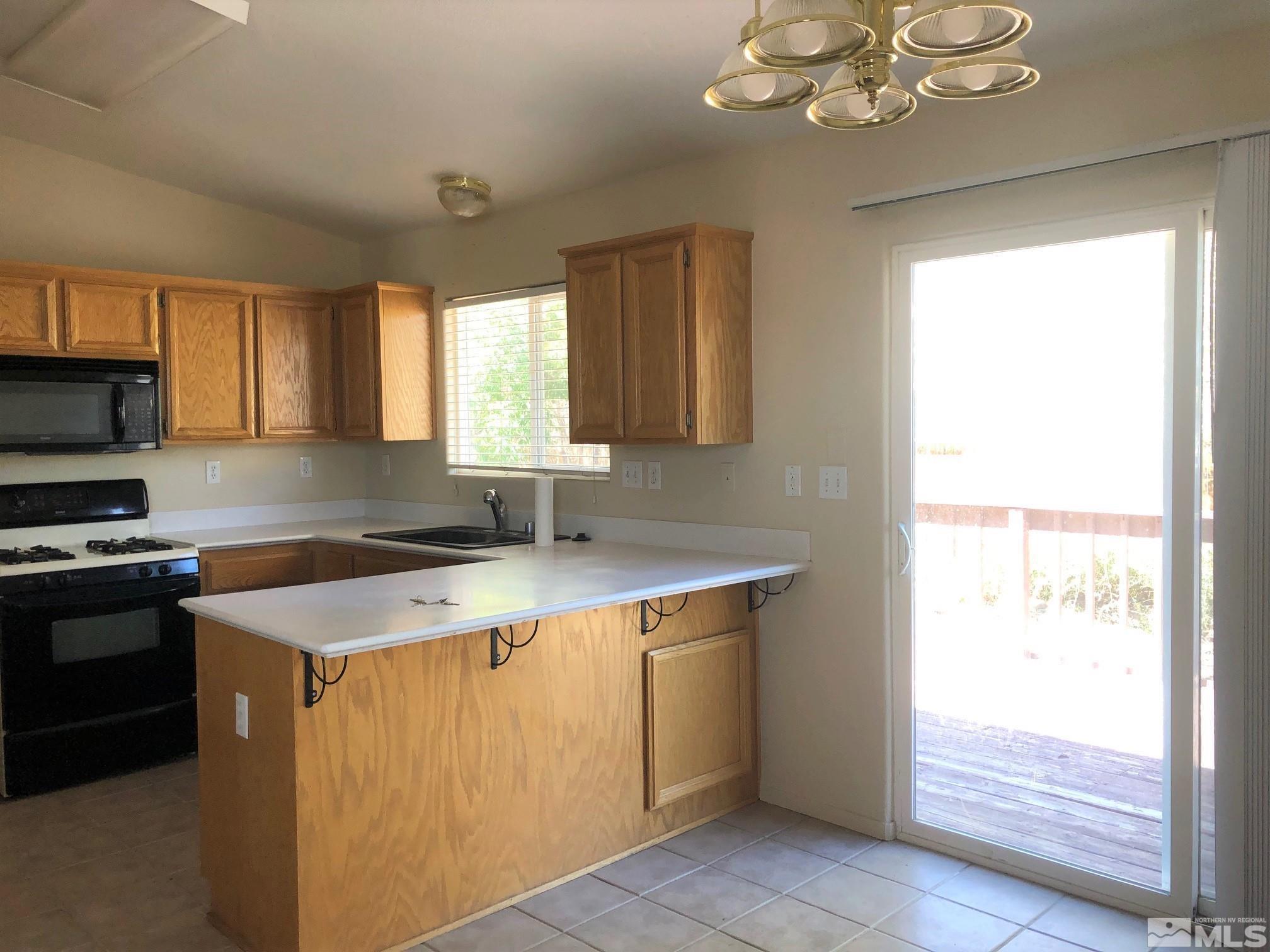 731 Fall Street Fernley, NV 89408 - Photo 3 of 13 Photo 3