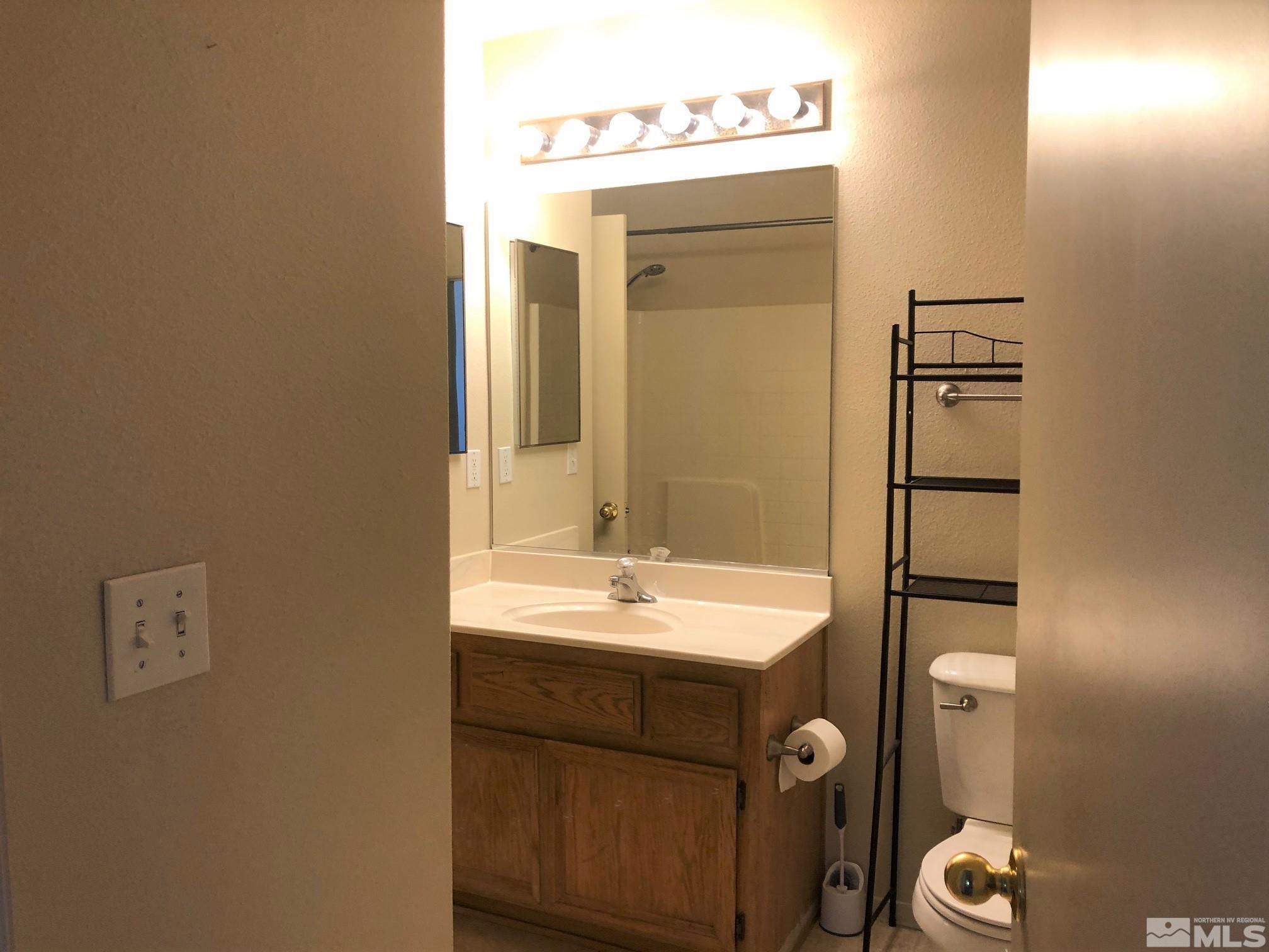 731 Fall Street Fernley, NV 89408 - Photo 9 of 13 Photo 9