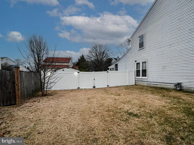 $1,600 | 1203 Kings Heather Drive, Bowie, MD 20721