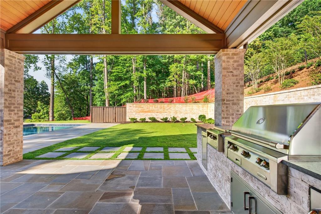 95 Blackland Road Northwest Atlanta, GA 30342 - Photo 34 of 65