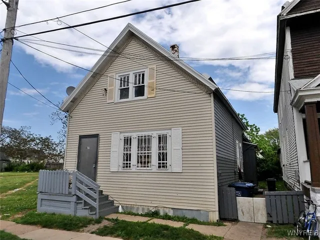 $99,900 | 167 Playter Street, Buffalo, NY 14212
