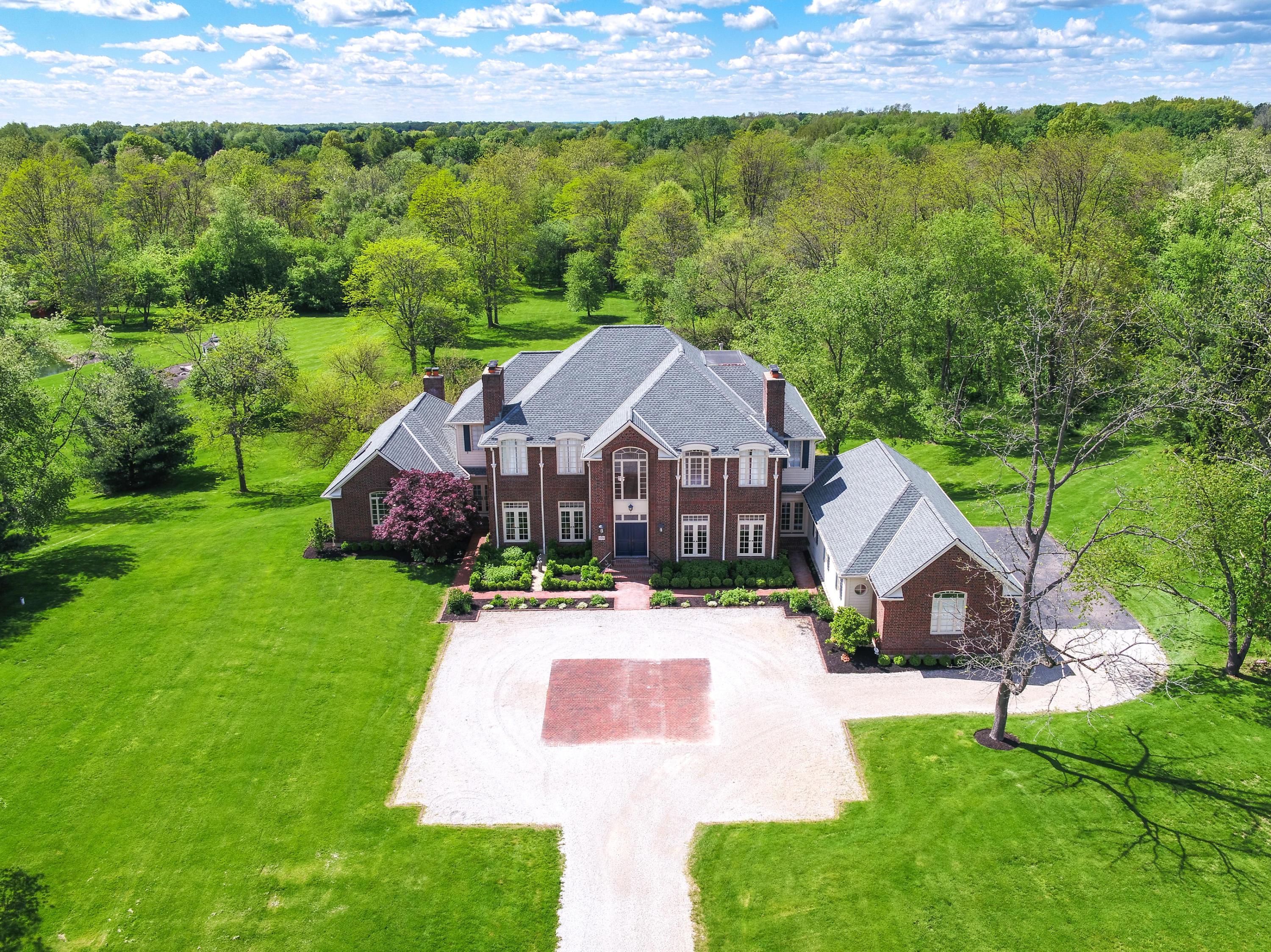 2389 Colts Neck Road Blacklick, OH 43004 - Photo 3 of 92 Gallery Image 3