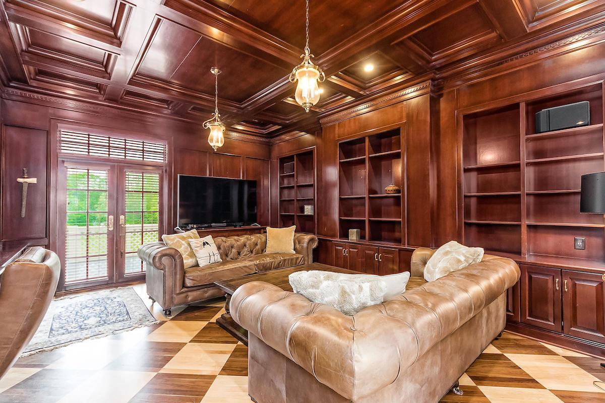 2389 Colts Neck Road Blacklick, OH 43004 - Photo 10 of 92 Gallery Image 10