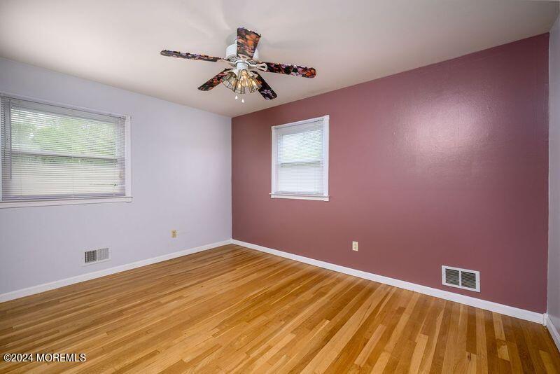 23 Pepperridge Road Howell, NJ 07731 - Photo 18 of 27 sMwtw3DV