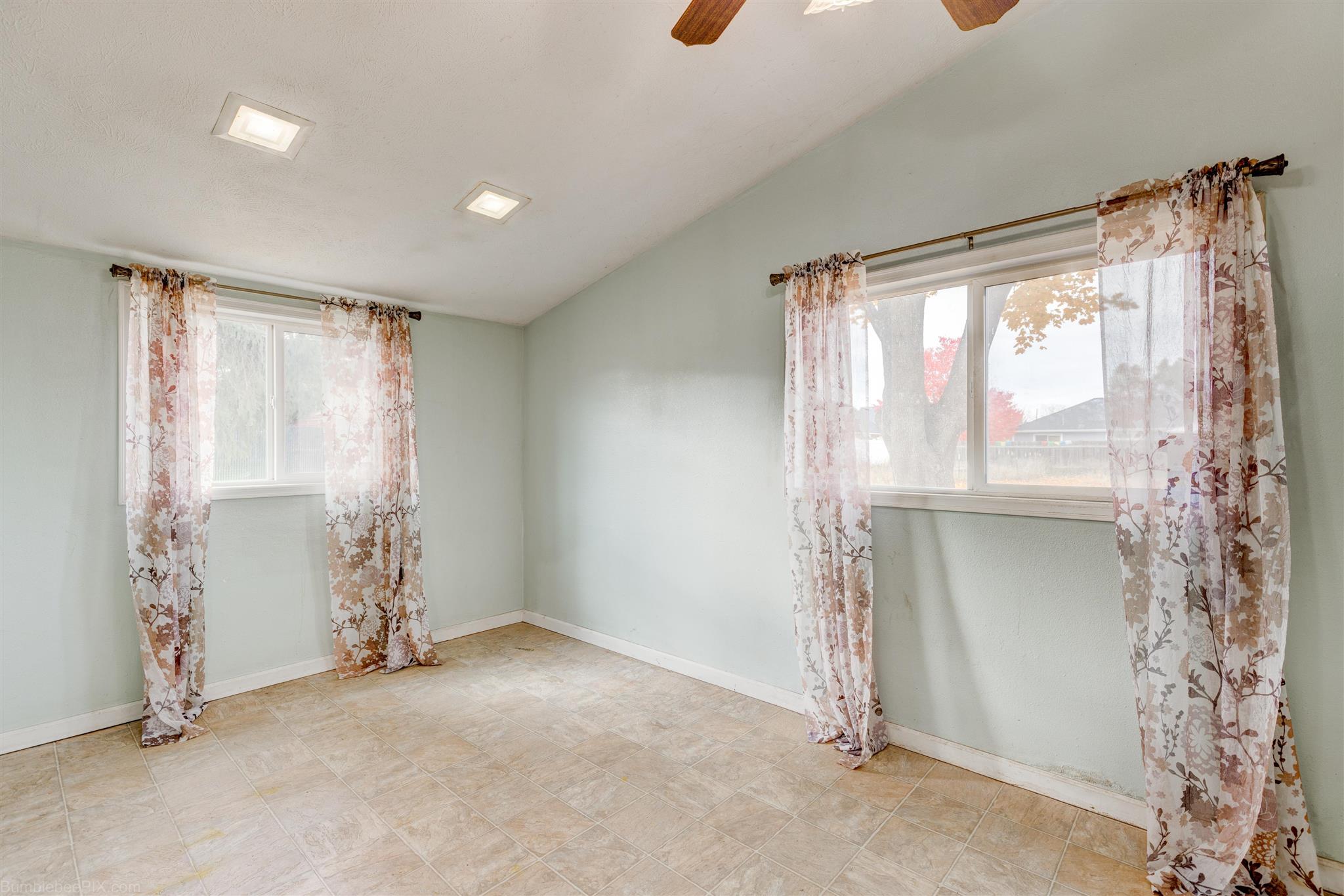 1123 North Mamer Road Spokane Valley, WA 99216 - Photo 10 of 23